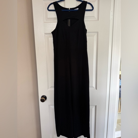 Bar III sleeveless, cutout dress. Black size M - Picture 3 of 9